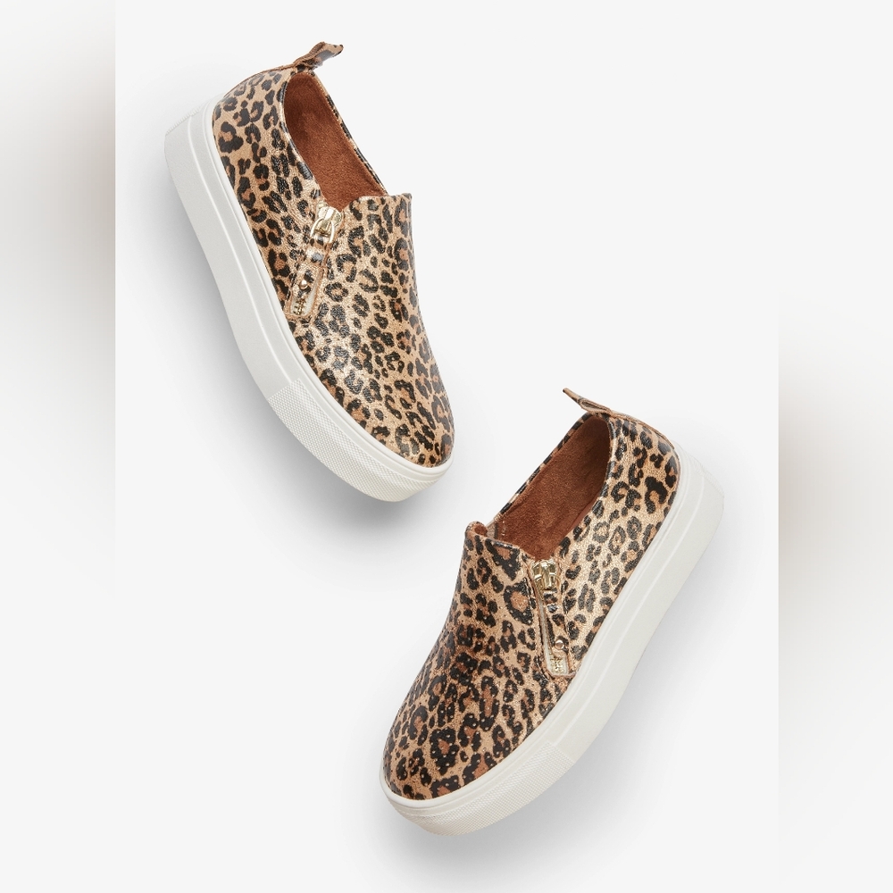 MIA Youth Slip on Sneaker Leopard nwt
